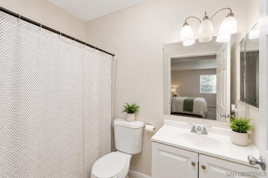 E Alvarado St, Fallbrook, CA 92028