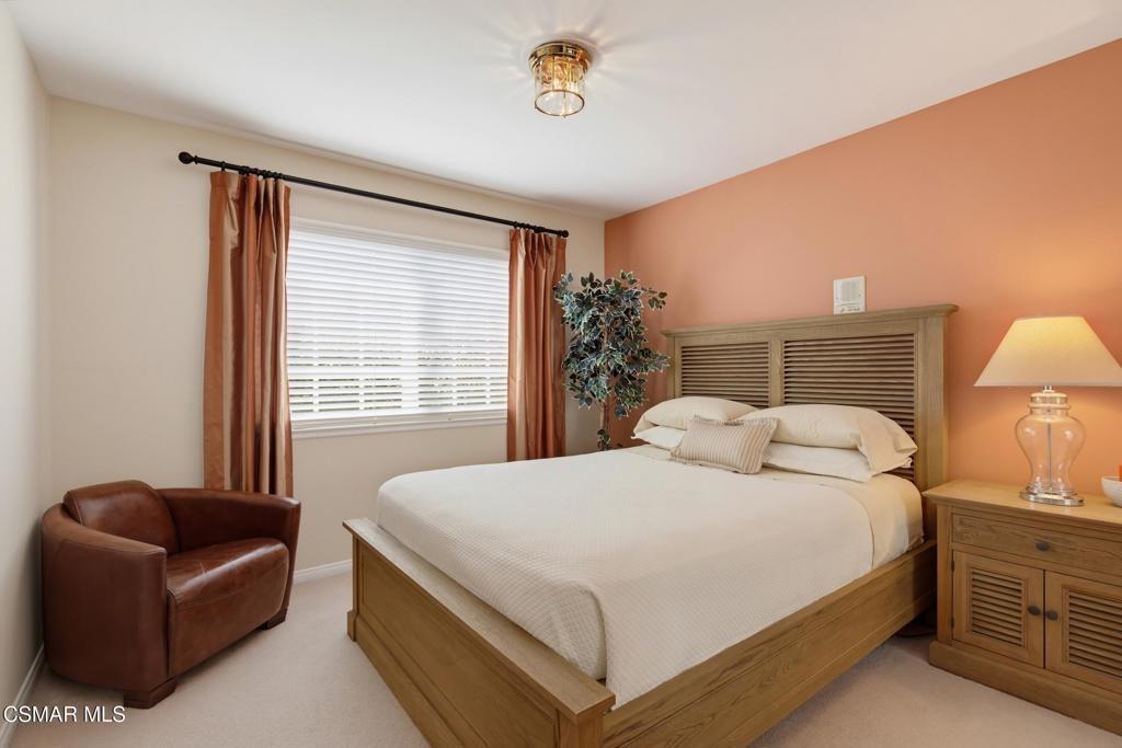 Pinion St, Oak Park, CA 91377