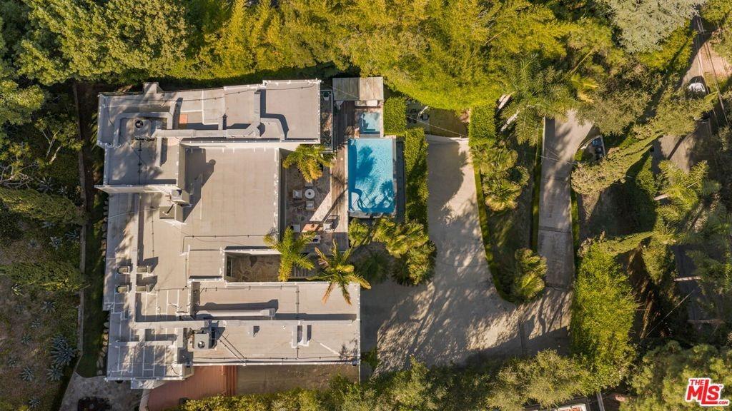 Hutton Dr, Beverly Hills, CA 90210