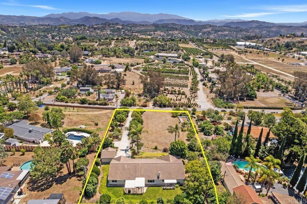 Green Briar Cir, Fallbrook, CA 92028