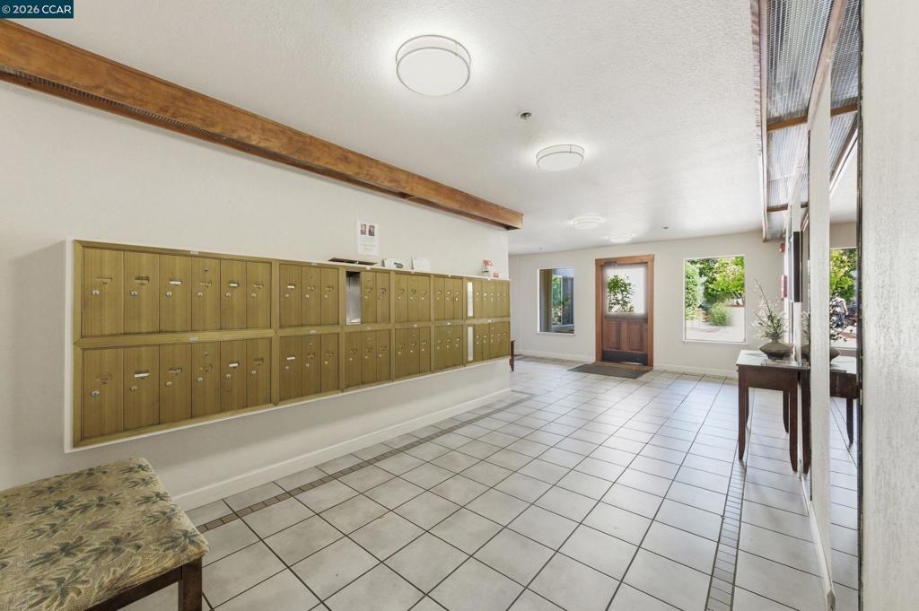 Belmont St, Oakland, CA 94610