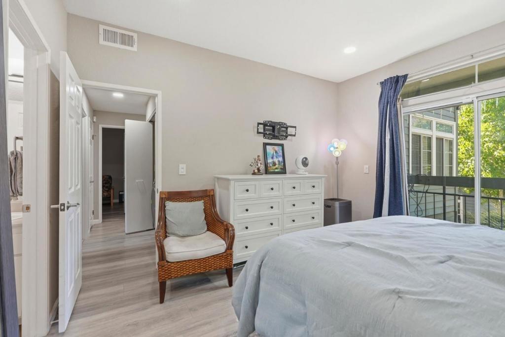 Canyon Meadow Cir, Pleasanton, CA 94588