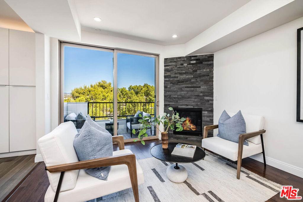 Camarillo St, North Hollywood, CA 91602