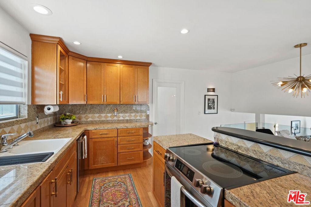 Coastline Dr, Malibu, CA 90265