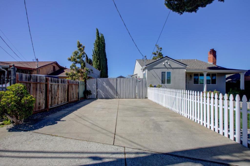 Mccreery Ave, San Jose, CA 95116
