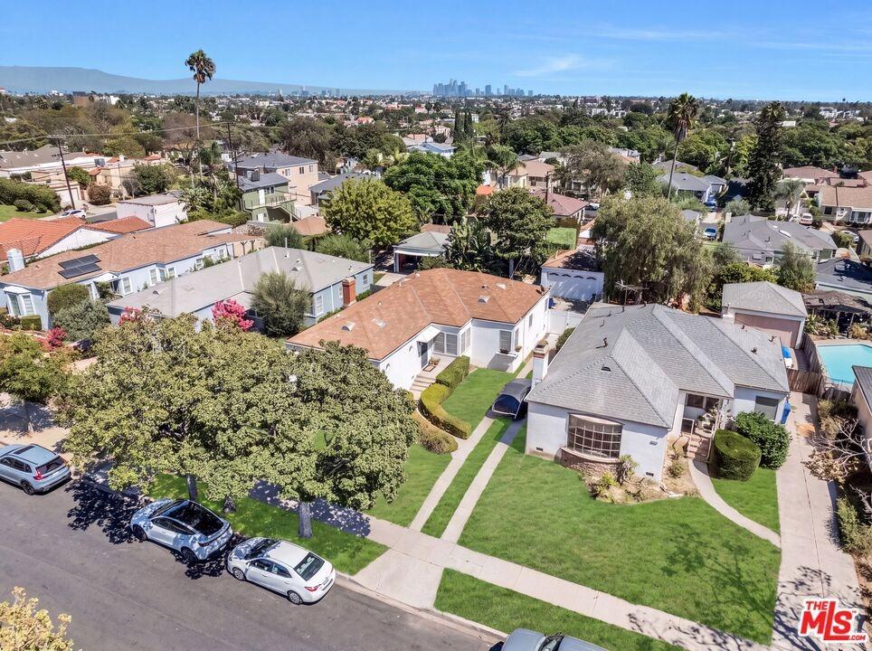 Hi Point St, Los Angeles, CA 90035