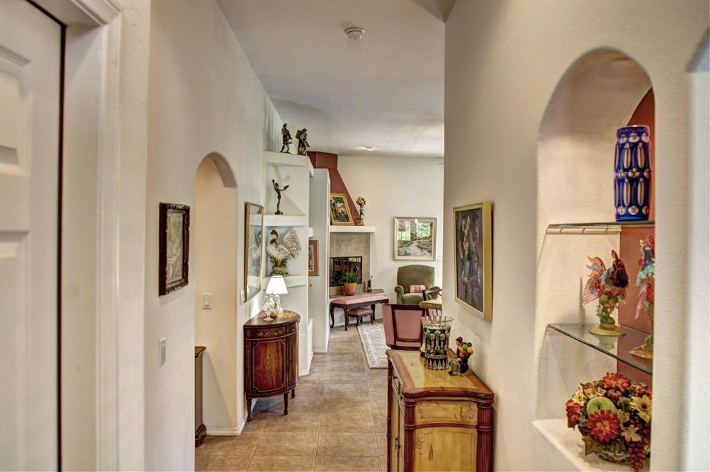 Avenida Obregon, La Quinta, CA 92253