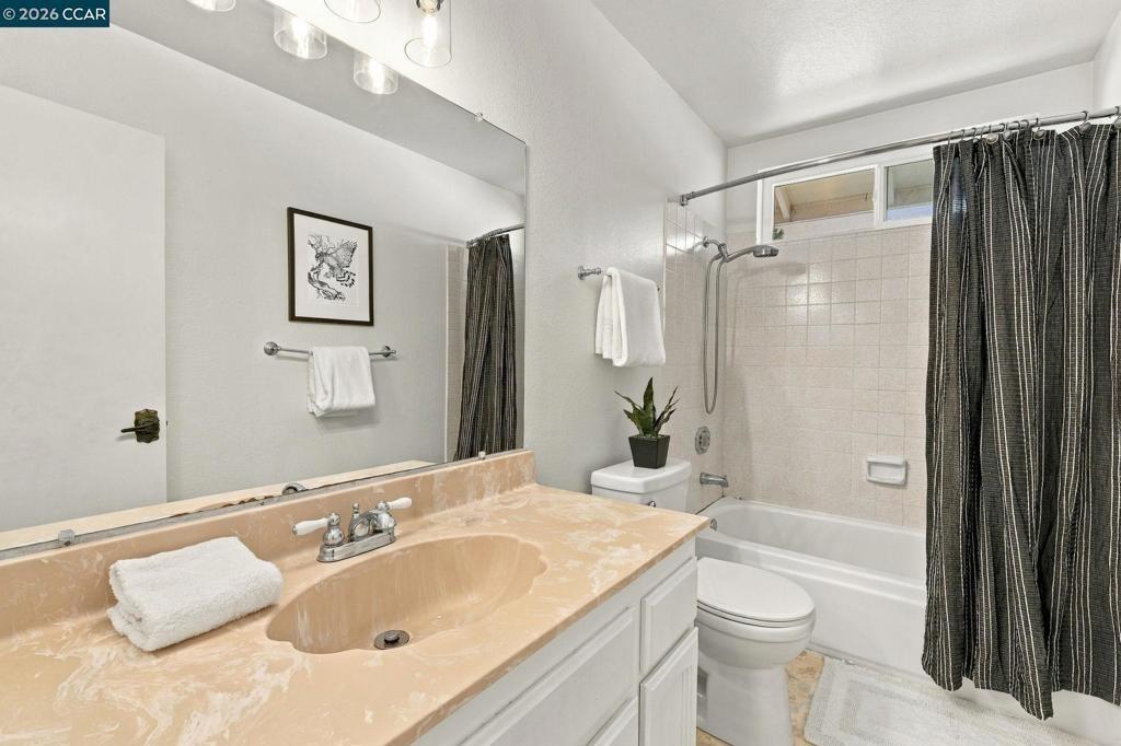 Oxford Way, Benicia, CA 94510
