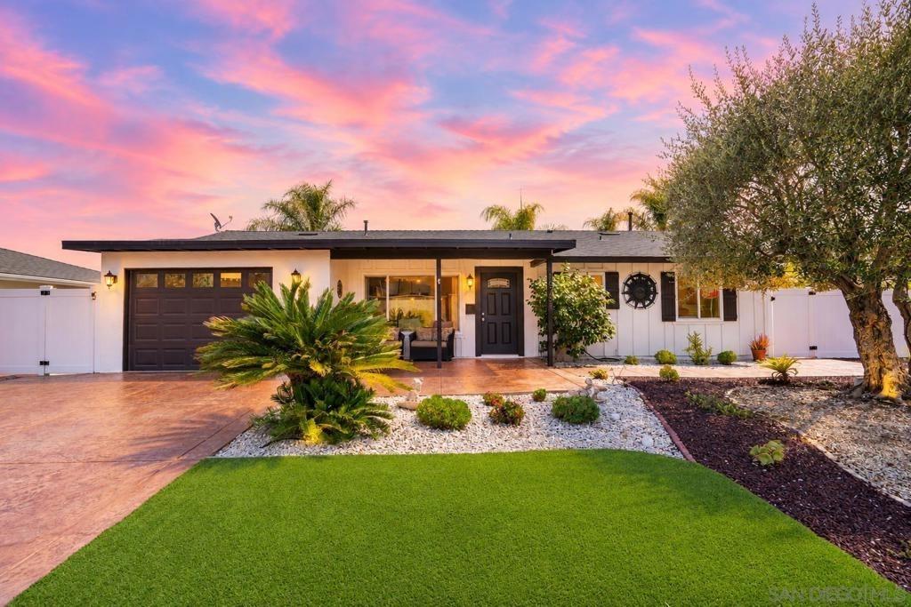Acena Dr, San Diego, CA 92128