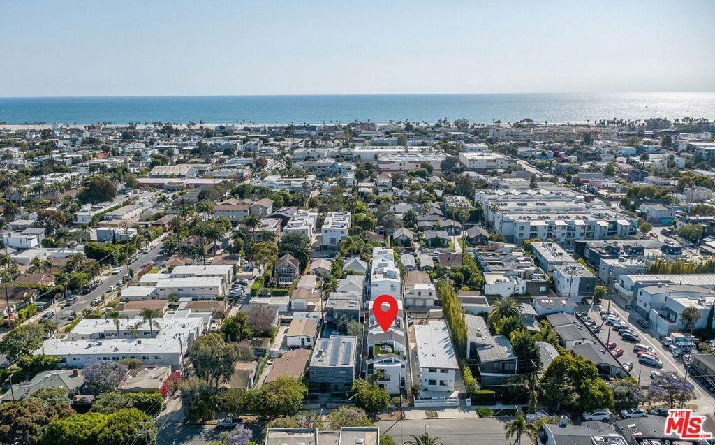 6th Ave, Venice, CA 90291