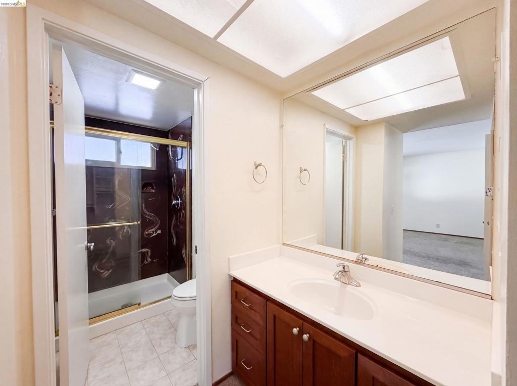 Ironwood, Oakland, CA 94605