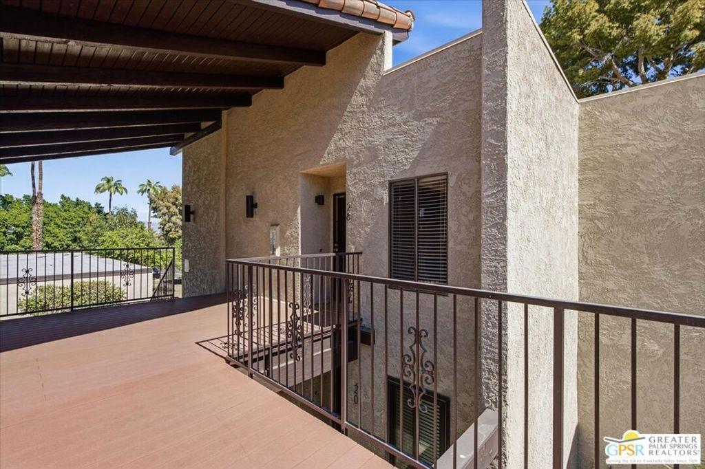 S Palm Canyon Dr, Palm Springs, CA 92264