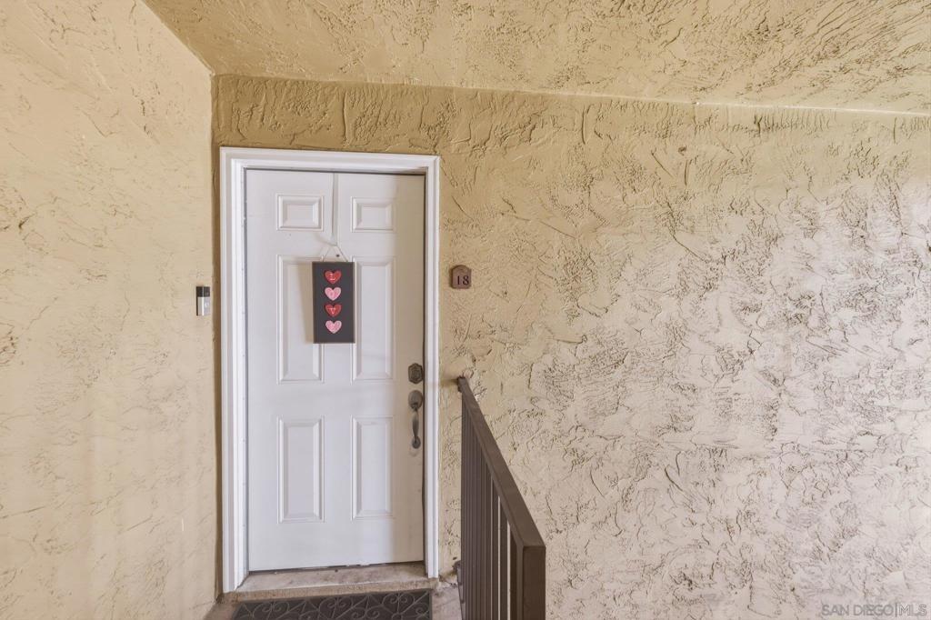 W Main St, El Cajon, CA 92020