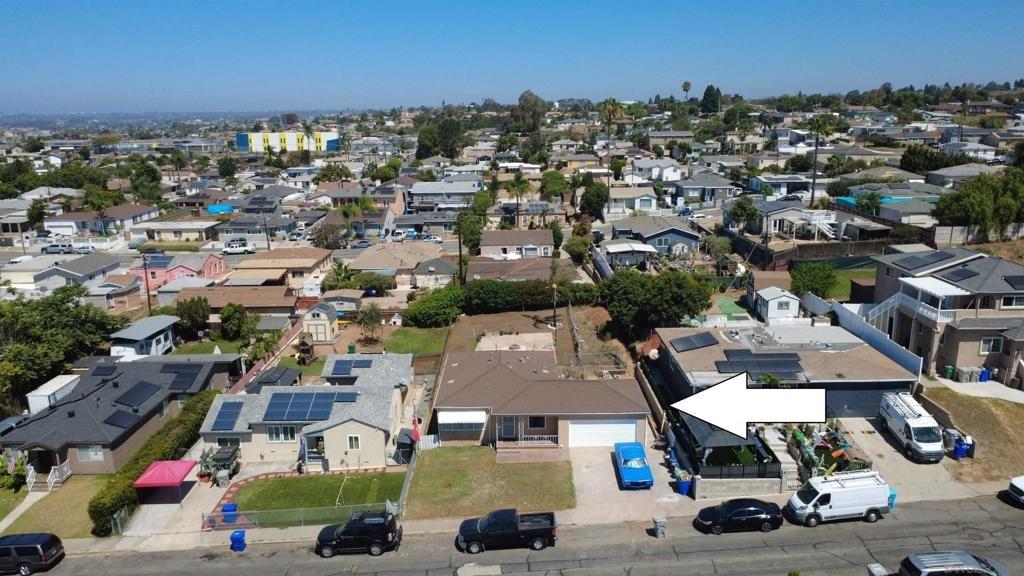 Lauder St, San Diego, CA 92139