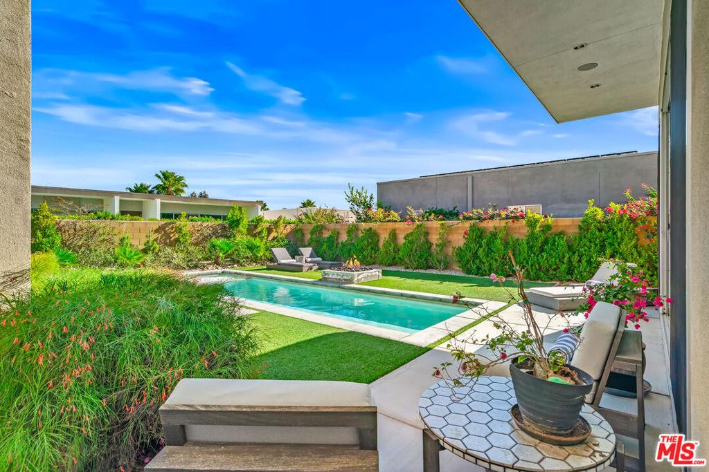 Dominion Way, Palm Springs, CA 92262