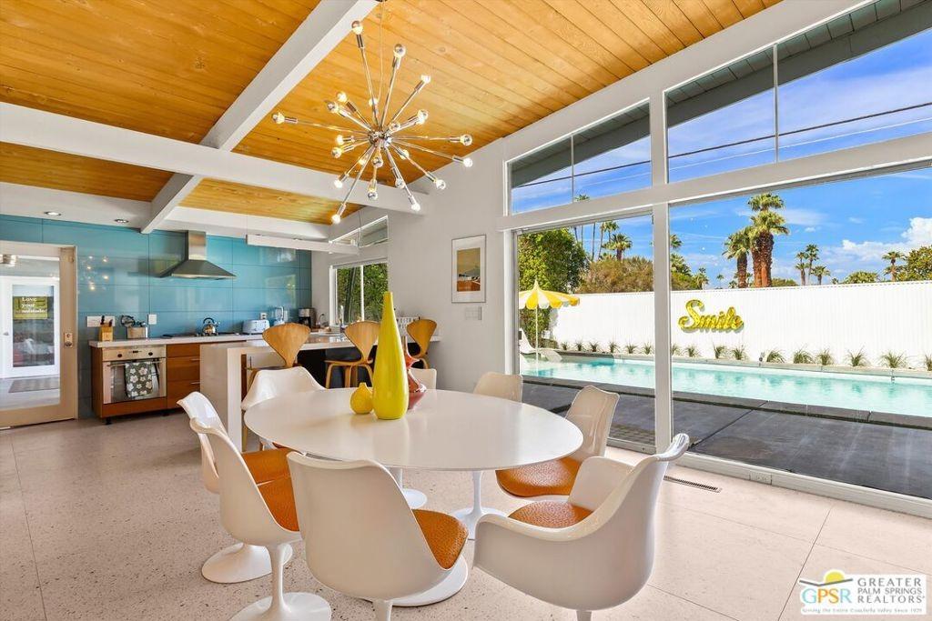 S Navajo Dr, Palm Springs, CA 92264