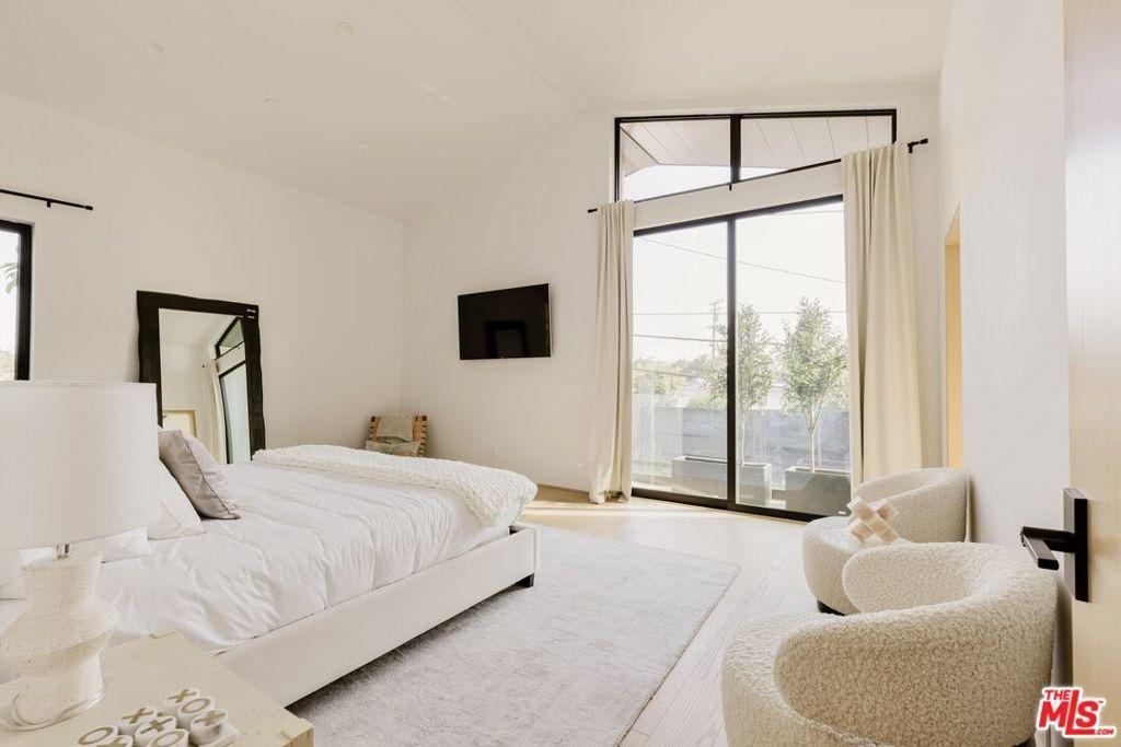 Harland Ave, West Hollywood, CA 90069