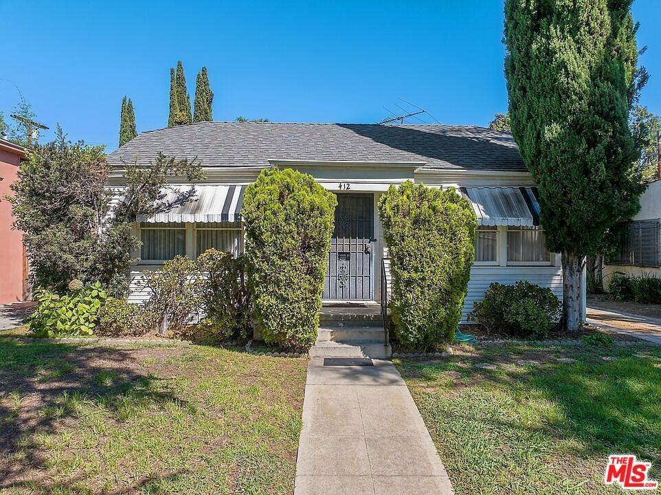 N Irving Blvd, Los Angeles, CA 90004