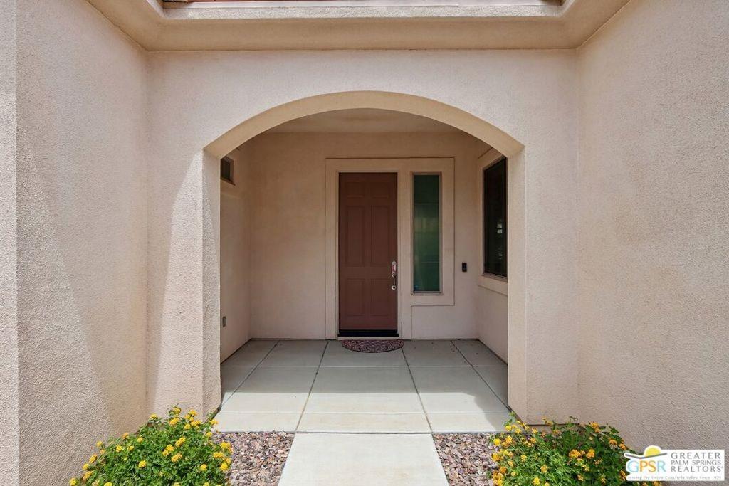 Camino Cantos, Indio, CA 92203