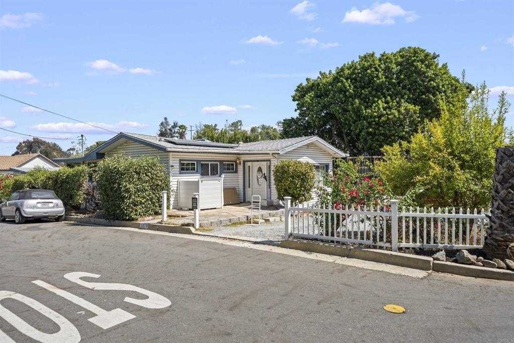 Pine Dr, El Cajon, CA 92020