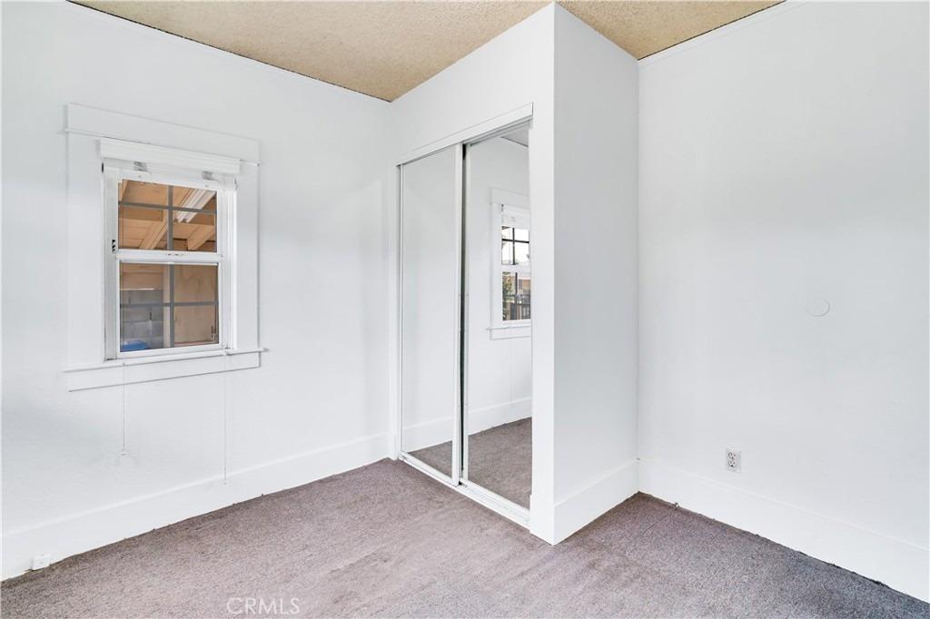 W 56th St, Los Angeles, CA 90062