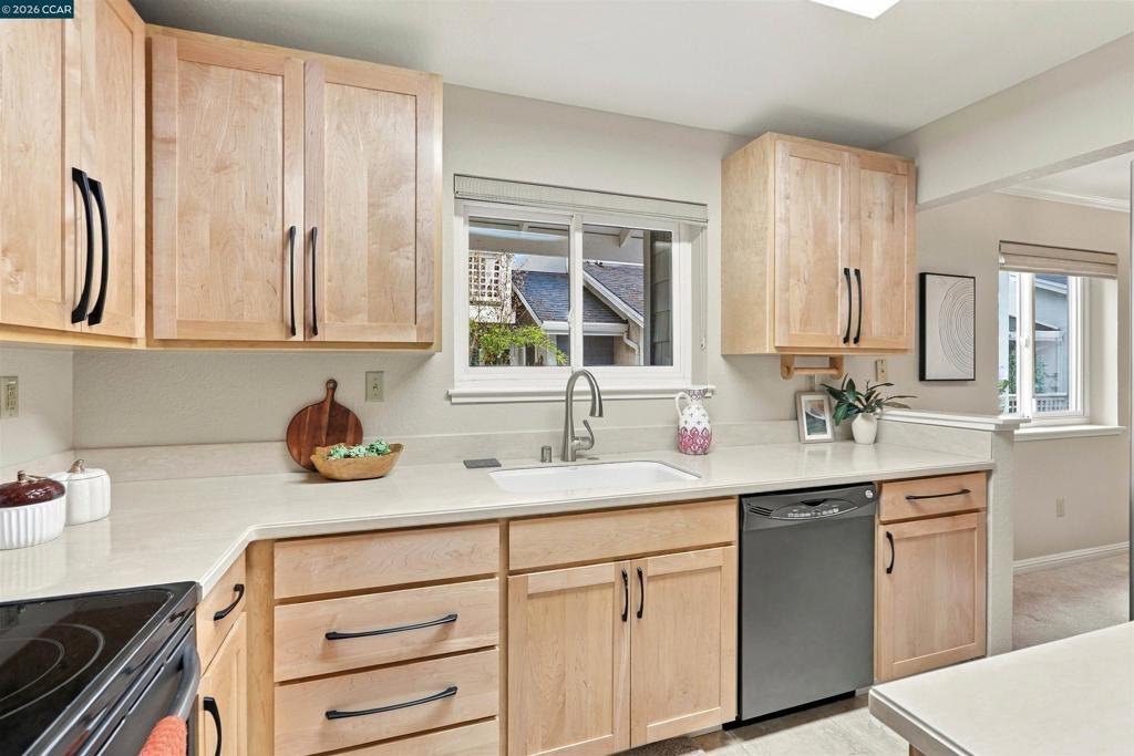 Walden Rd, Walnut Creek, CA 94597