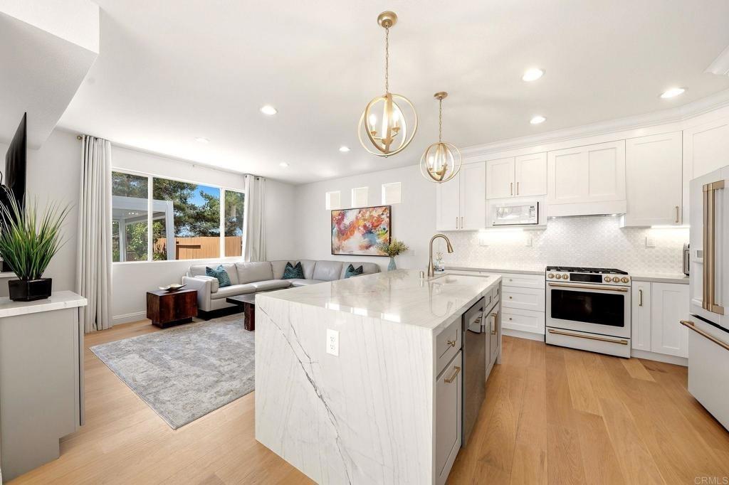 Westview Pkwy, San Diego, CA 92126