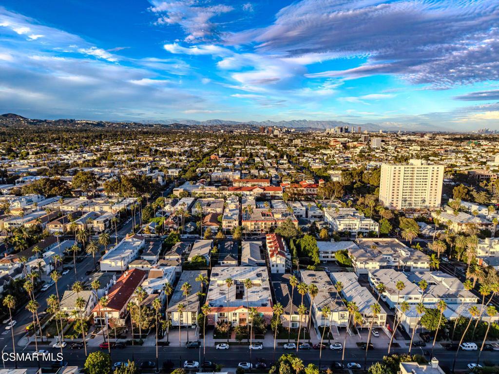 5th St, Santa Monica, CA 90403