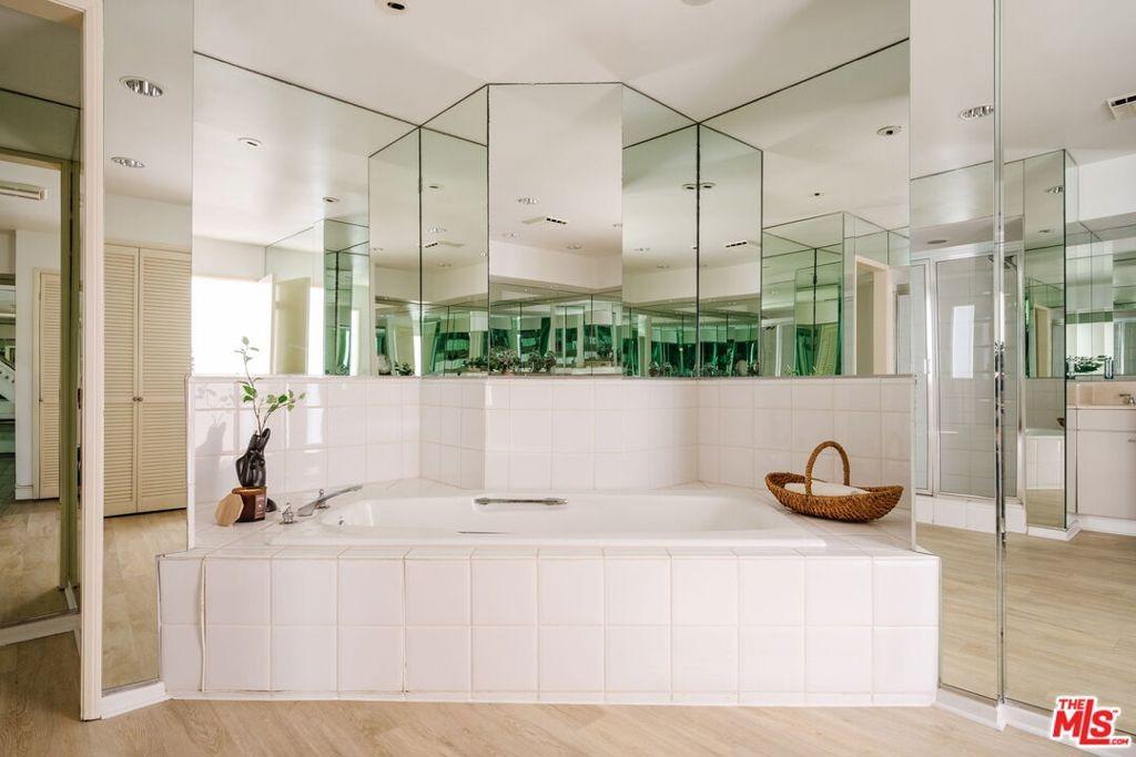 S Palm Dr, Beverly Hills, CA 90212