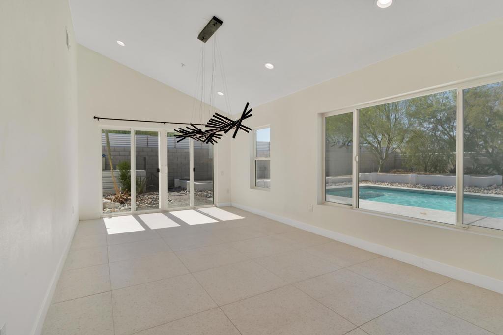 E Joyce Dr, Palm Springs, CA 92262
