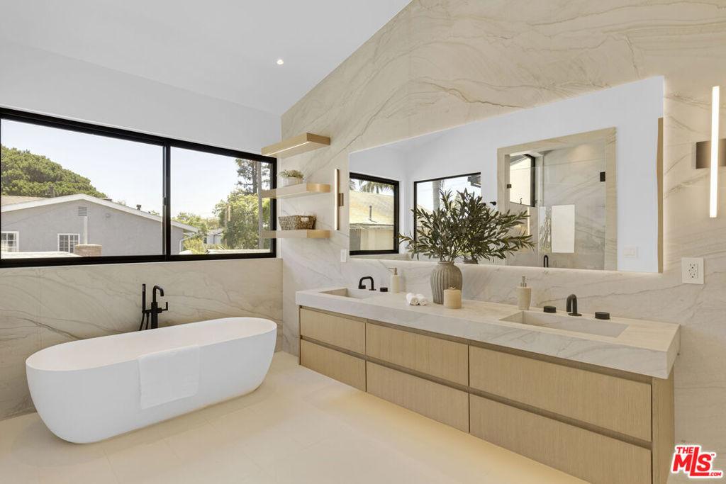 Butler Ave, Los Angeles, CA 90066