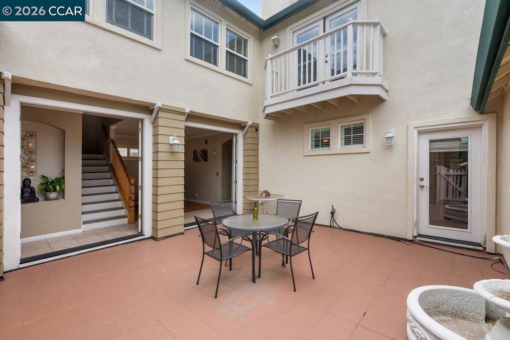 Laurelbrook Dr, Tracy, CA 95377