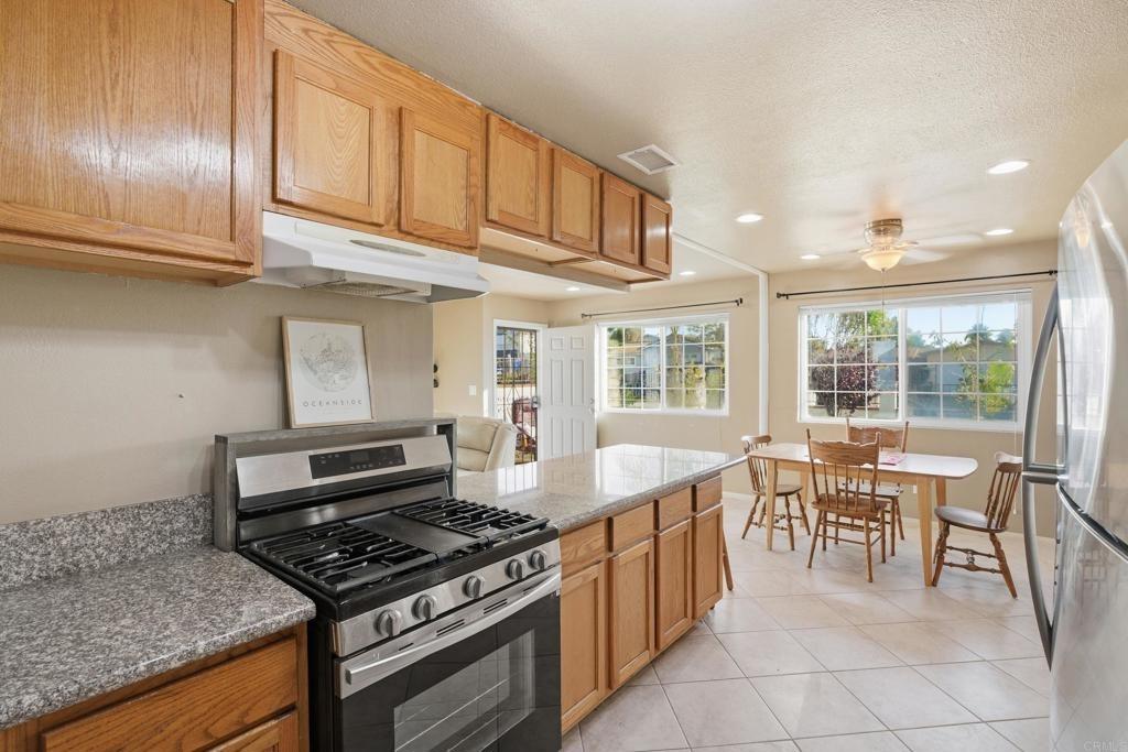 Lewis St, Oceanside, CA 92056