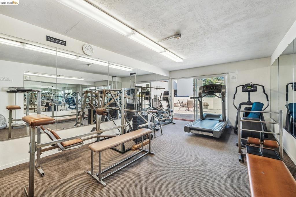 Whitmore St, Oakland, CA 94611