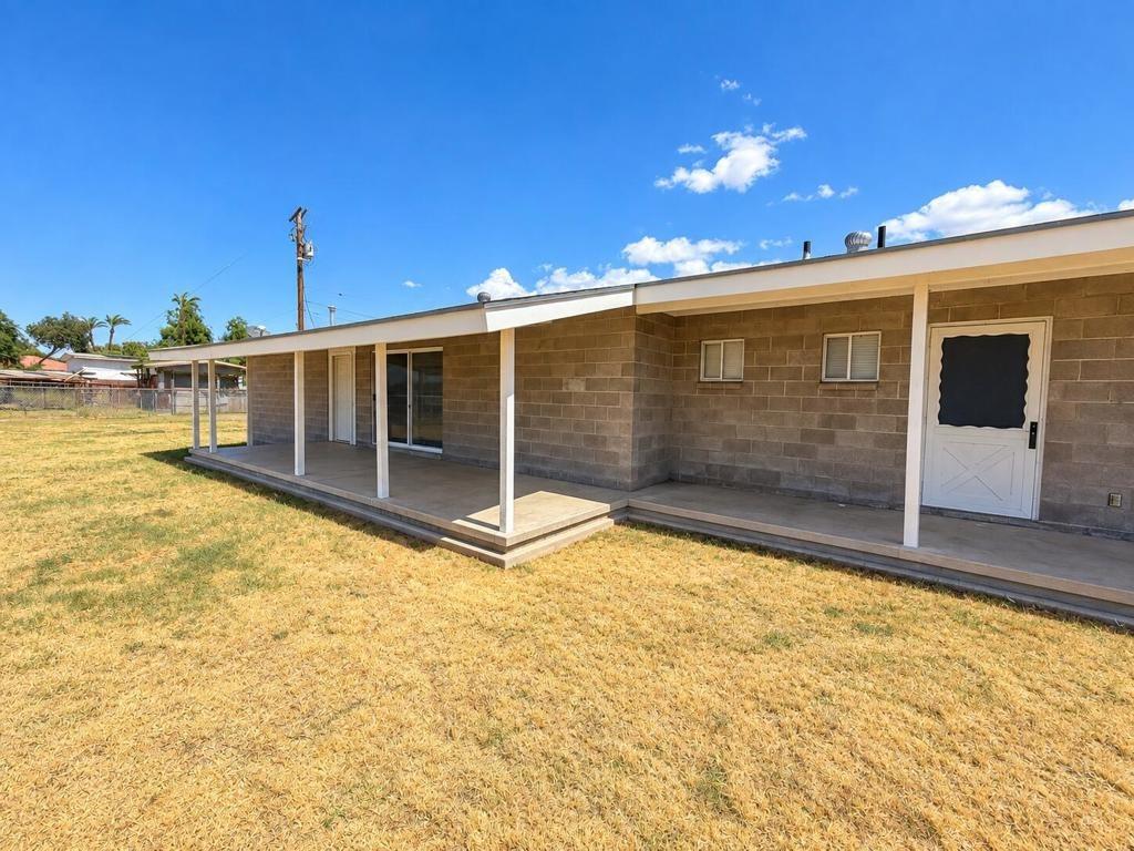 N Broadway, Blythe, CA 92225