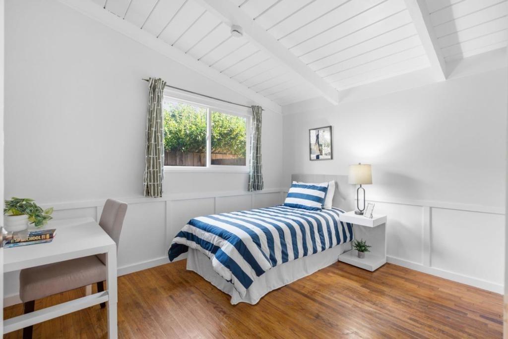Mayellen Ave, San Jose, CA 95126