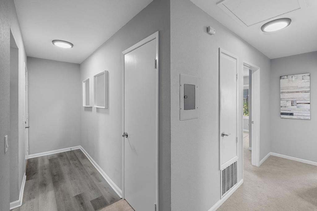 Easton Ln, San Jose, CA 95133