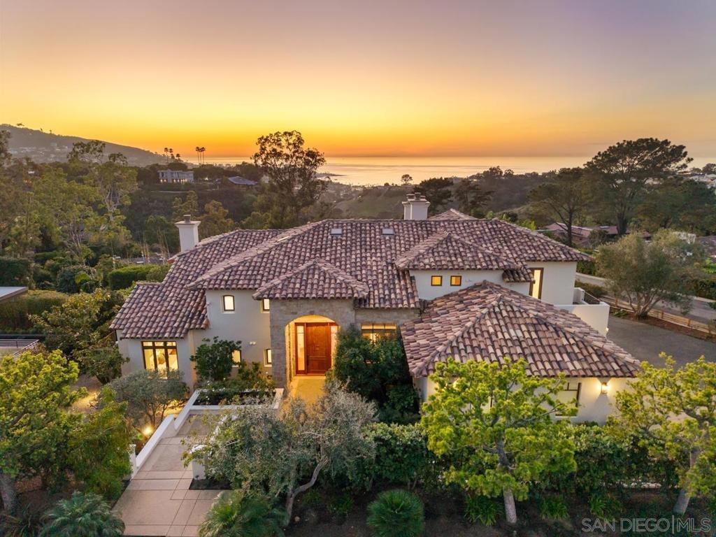 La Jolla Scenic Dr N, La Jolla, CA 92037