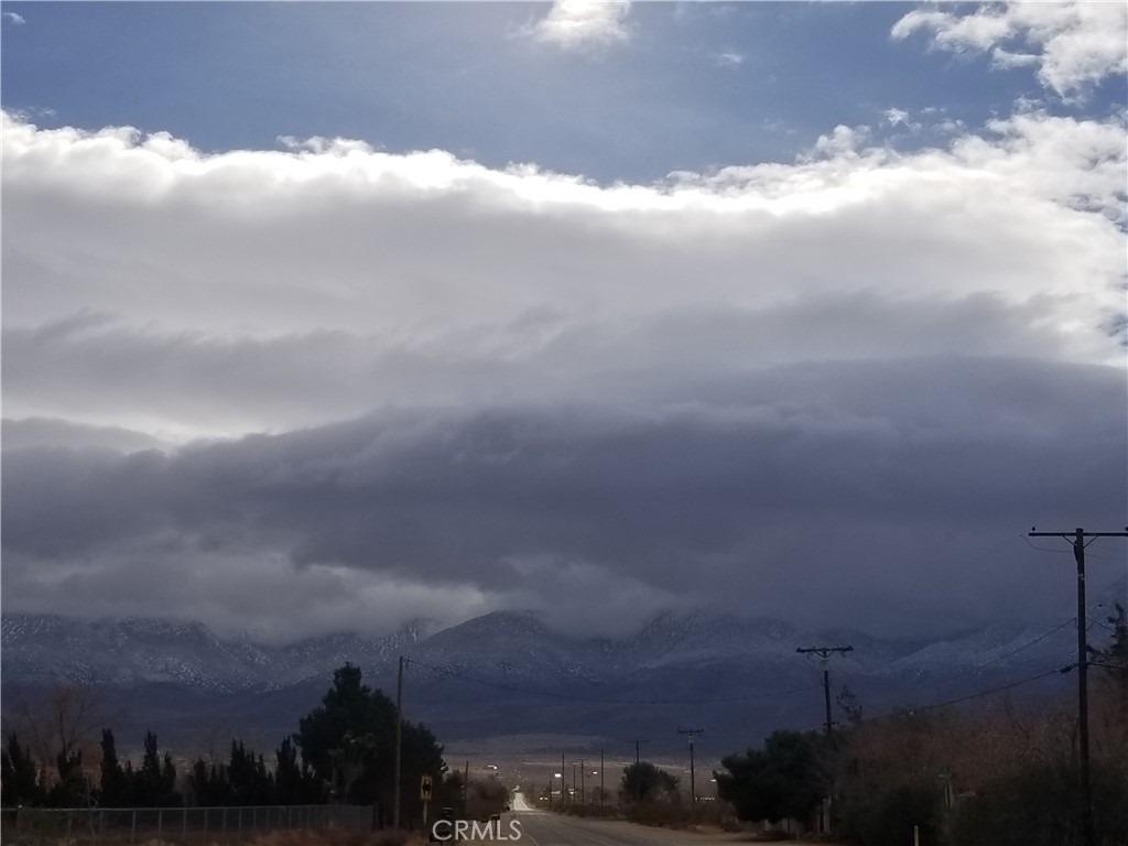 Azurite Rd, Lucerne Valley, CA 92356