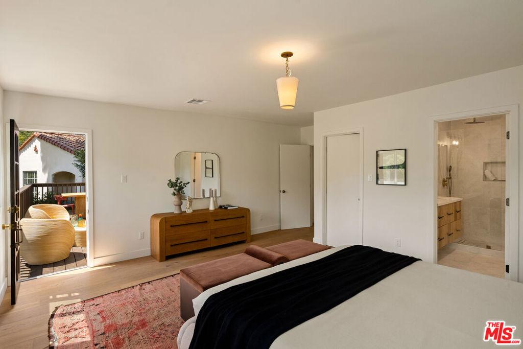 La Suvida Dr, Los Angeles, CA 90068