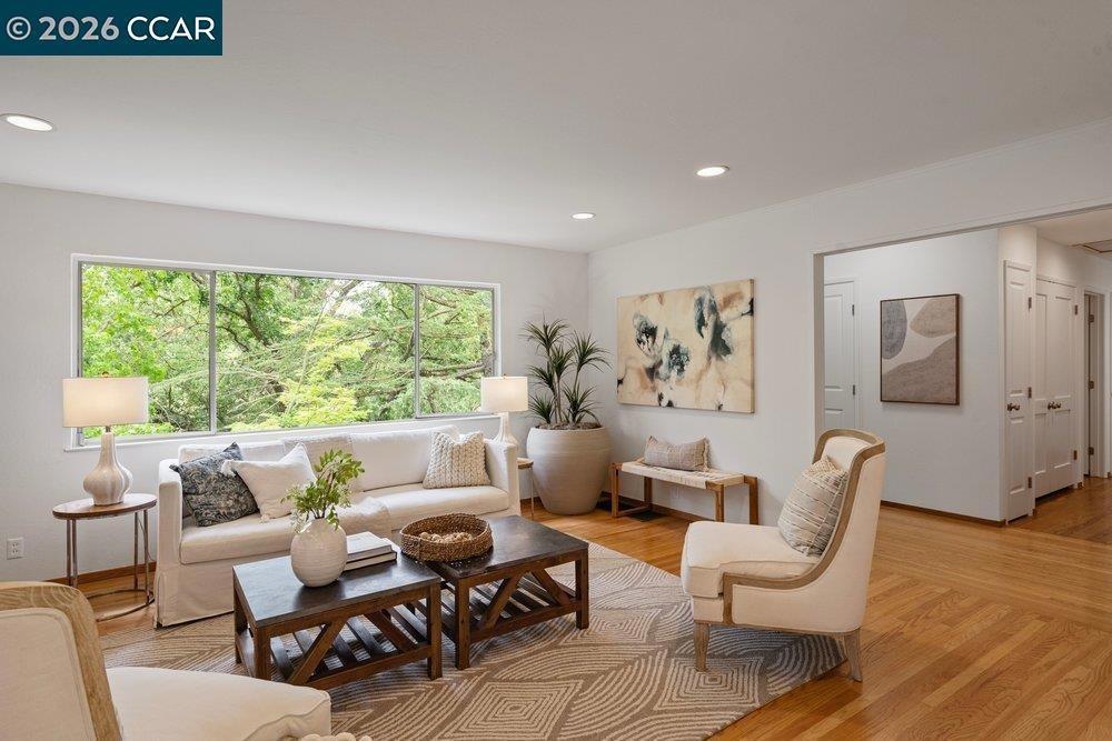 Kayser Ct, Walnut Creek, CA 94596