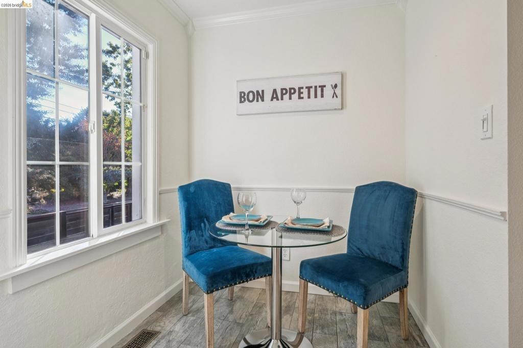 Dwight Way, Berkeley, CA 94703