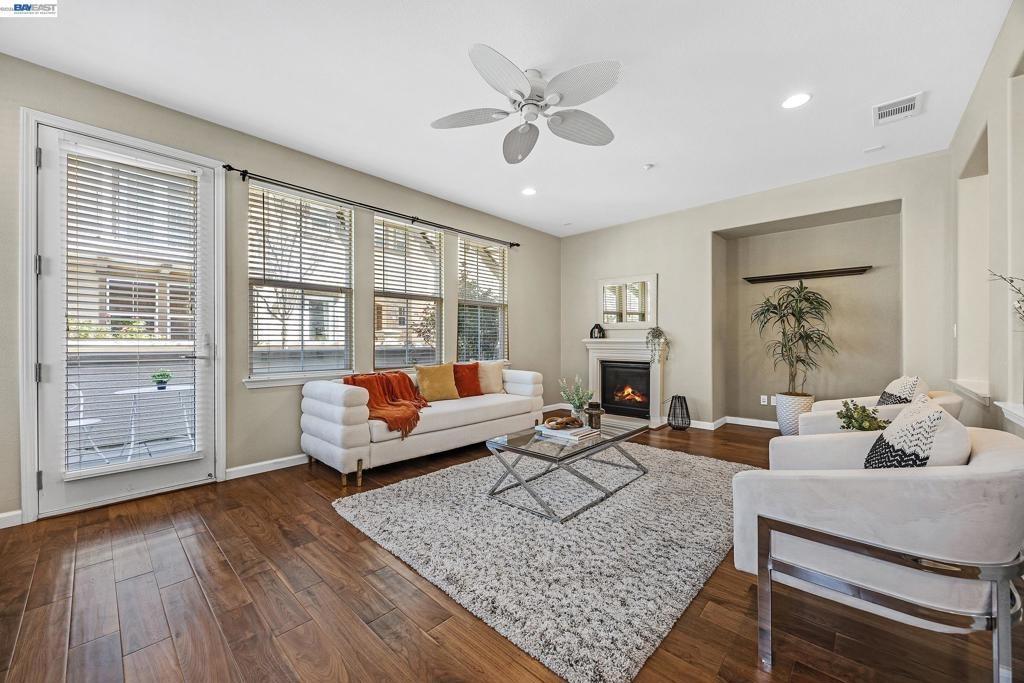 Fioli Loop, San Ramon, CA 94582