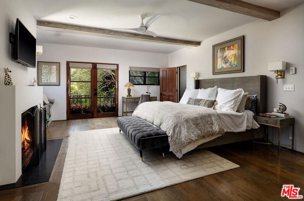 Sheffield Dr, Santa Barbara, CA 93108