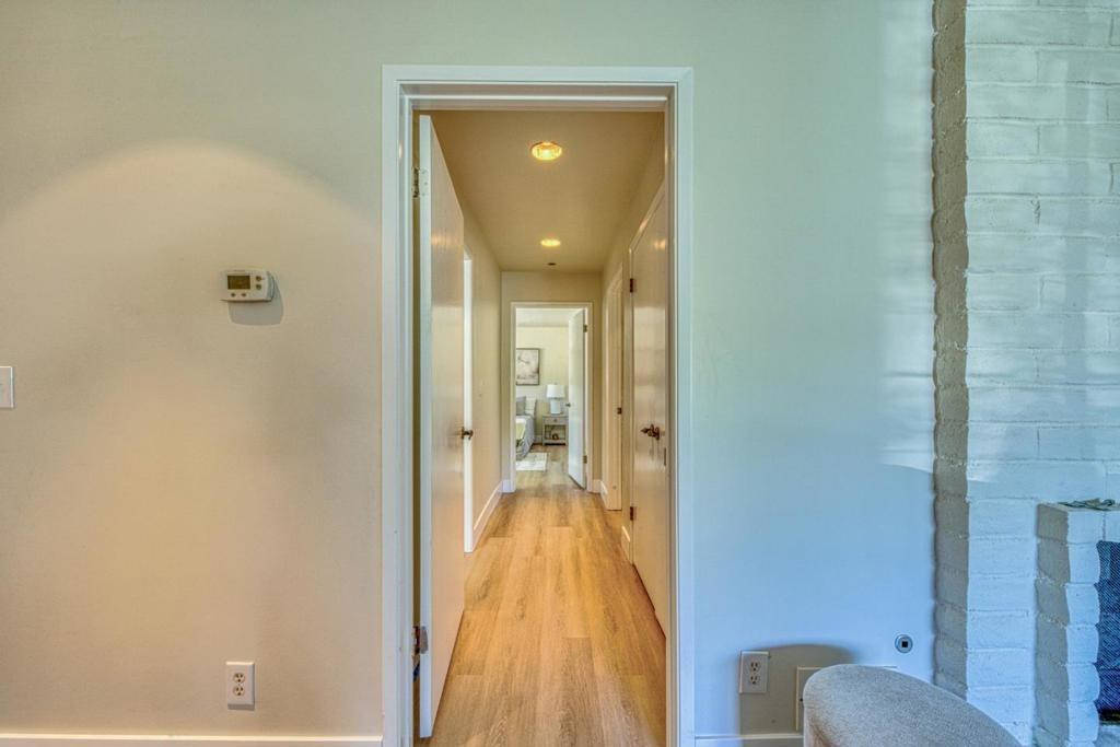 Woodside Dr, Salinas, CA 93901