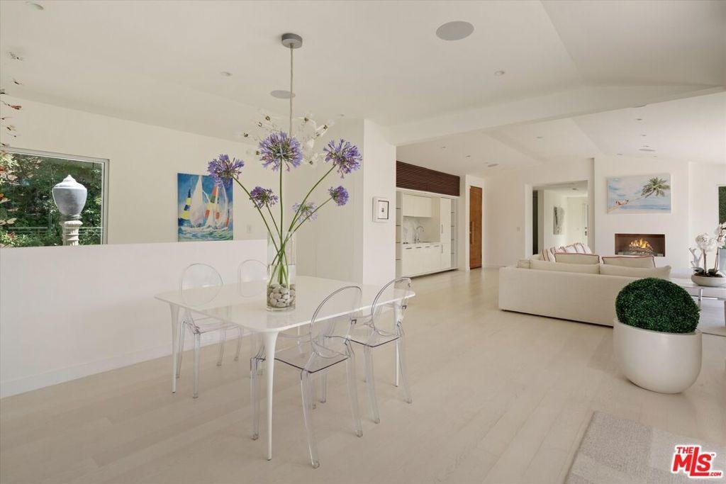 Readcrest Dr, Beverly Hills, CA 90210