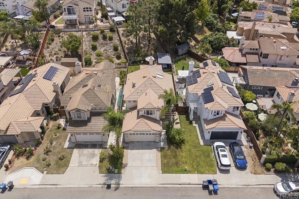 La Crescentia Dr, Chula Vista, CA 91910