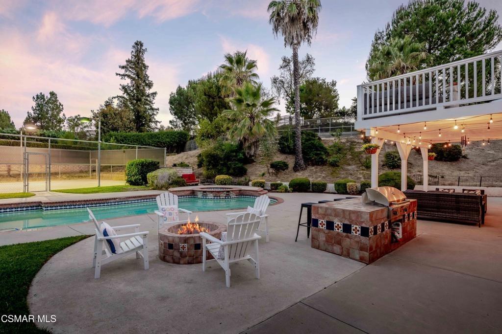 Stonebrook St, Simi Valley, CA 93065