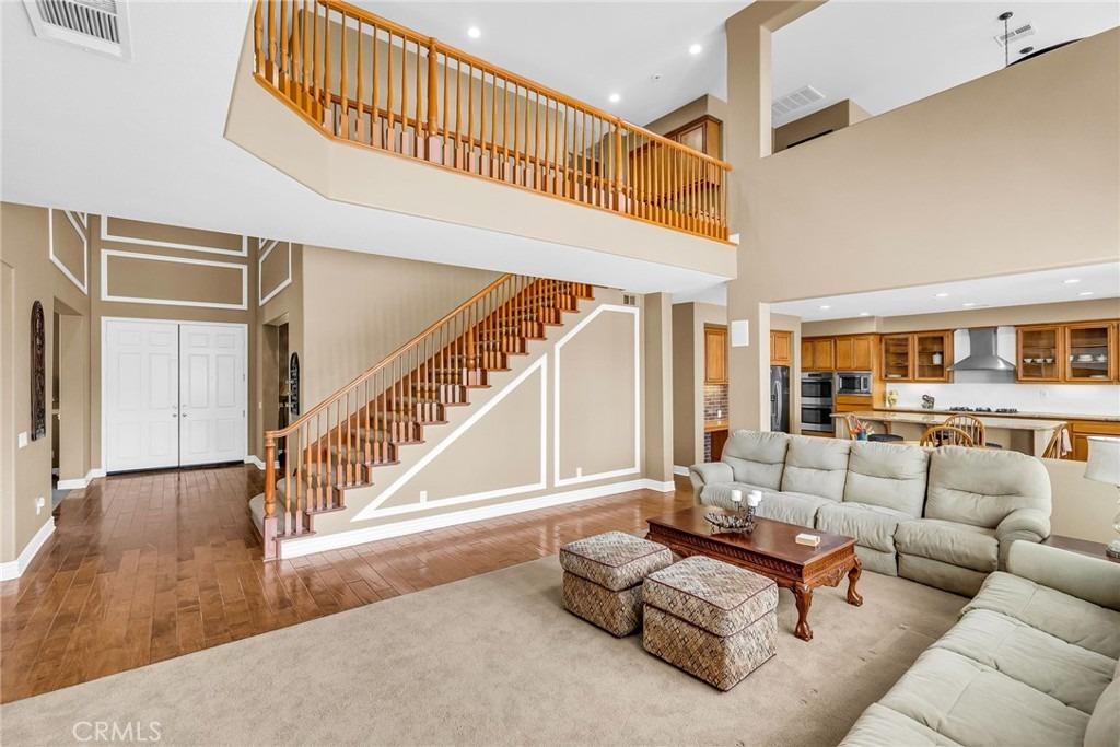 Mountain Crest Ct, Riverside, CA 92503