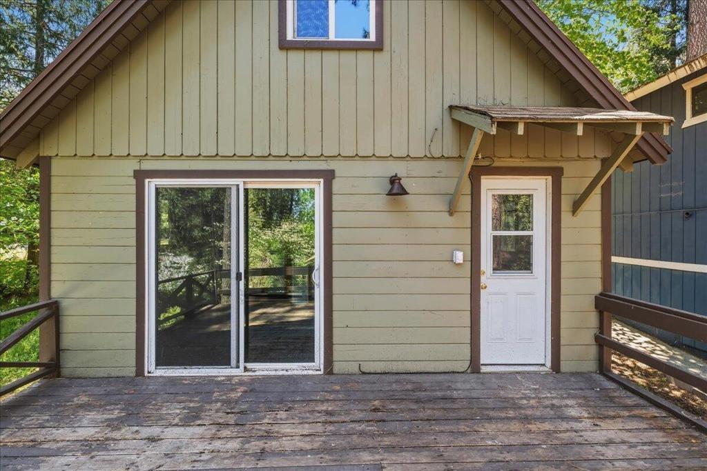 Laurel Ln, Crestline, CA 92325